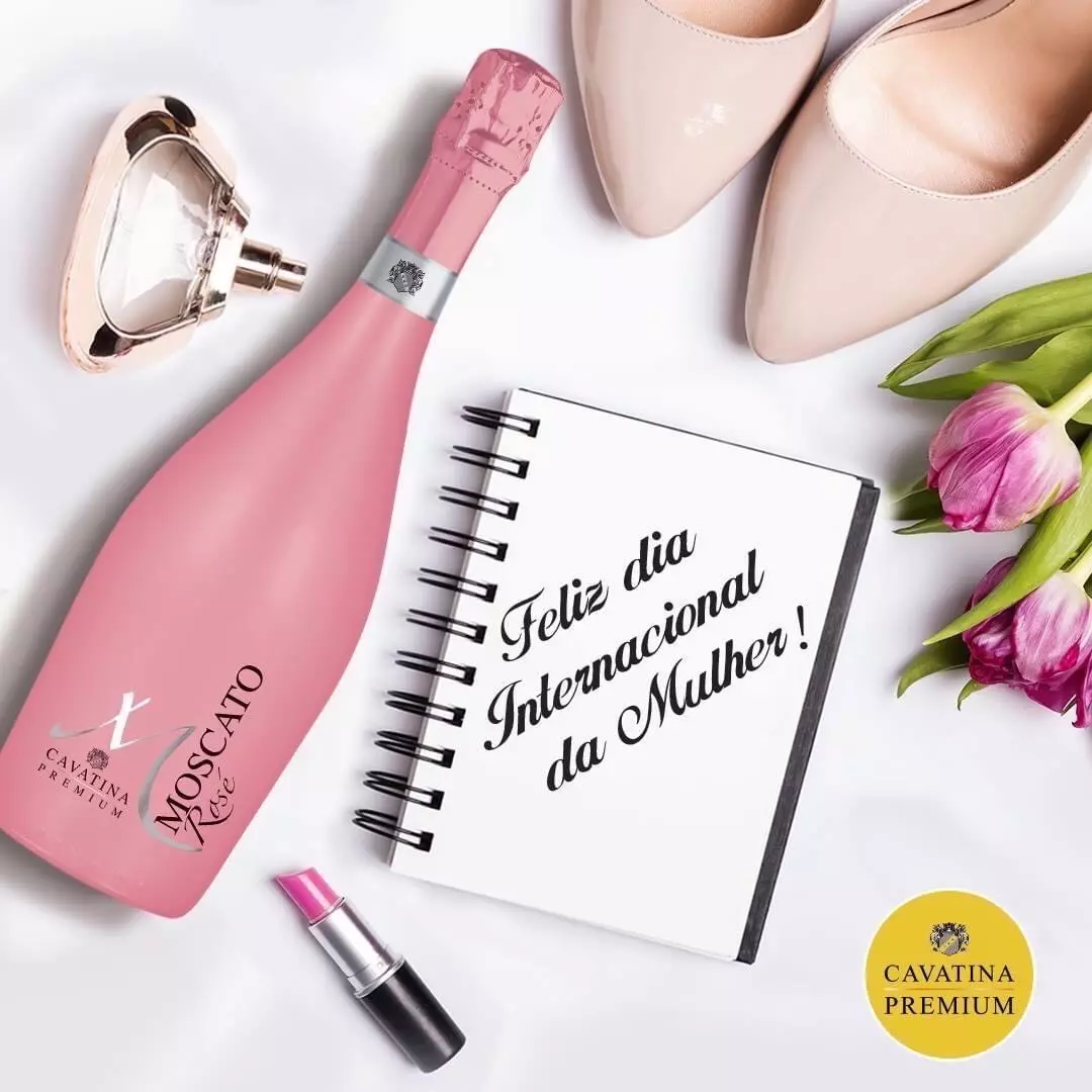 卡瓦蒂娜 Cavatina 慕斯卡托微甜粉紅氣泡酒